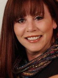 Diana Loeb headshot