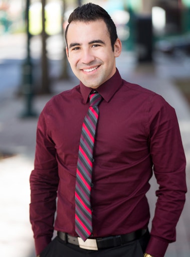Sam Acevedo headshot